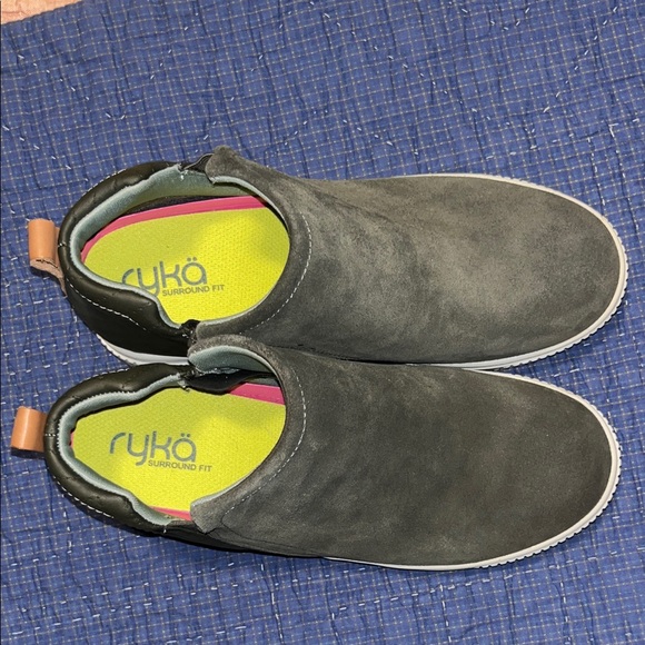 Ryka Shoes - Ryka Men's Dark Gray Slip-On Loafers